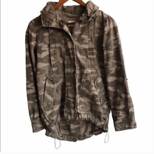 Women's Jolt Camo Utility Jacket with Hood